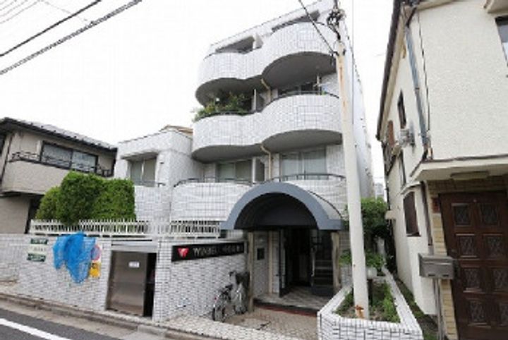 エマーレ中野新橋の外観