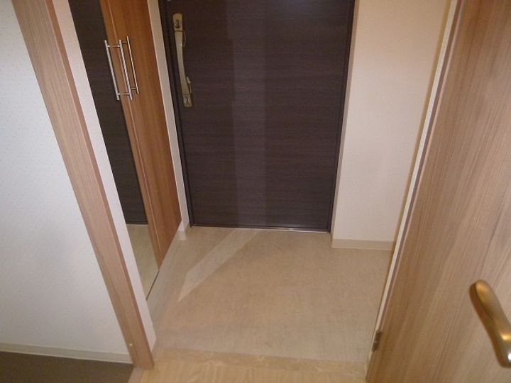 大阪府大阪市東住吉区田辺3(マンション)の賃貸物件の玄関