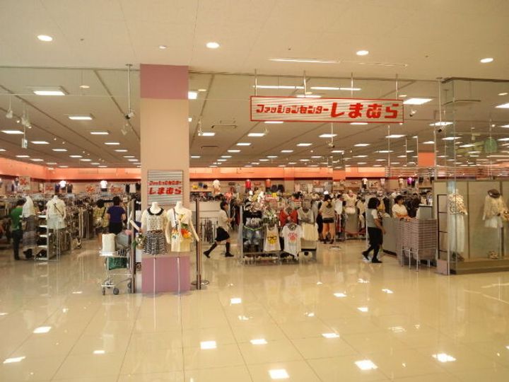 ペロー弐番館の周辺