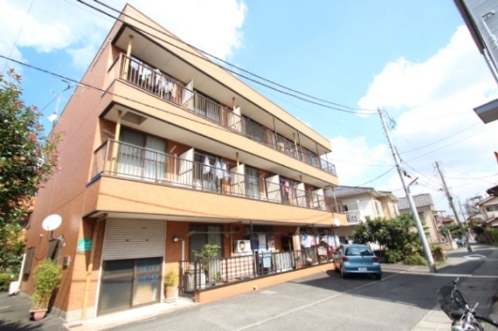 ポーラスターアキモトの外観
