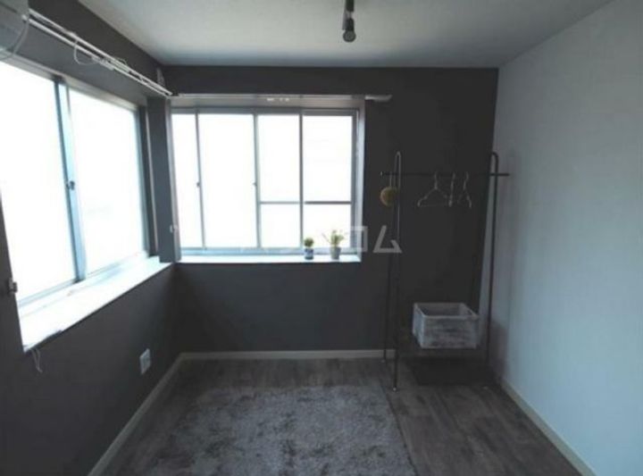 ReDEAL三鷹の居間