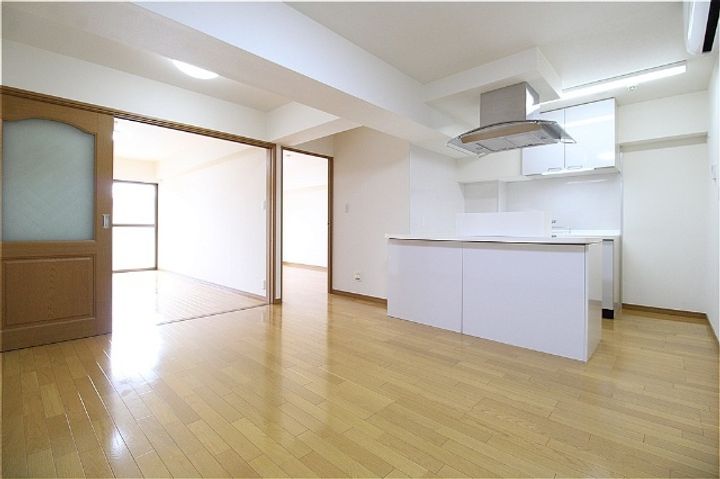桜台サンライトマンションの居間