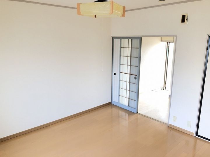 コーポユートピアの居間