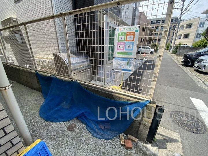 東京都港区三田2(マンション)の賃貸物件の地図