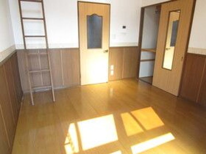 シティーハイツ カモミールA棟の居間