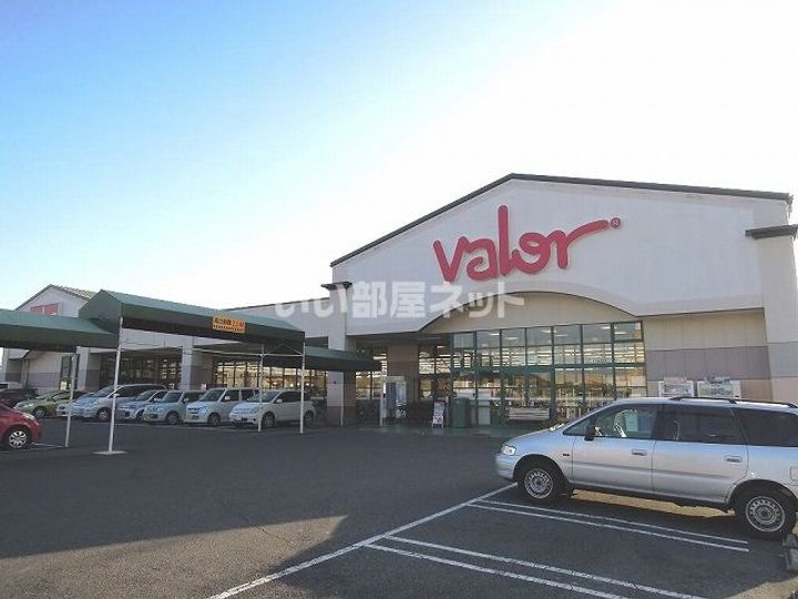 ドルチェ アン ステラの周辺