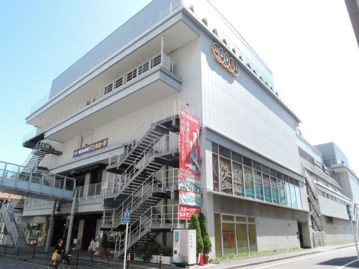 レールサイドヒルズの周辺