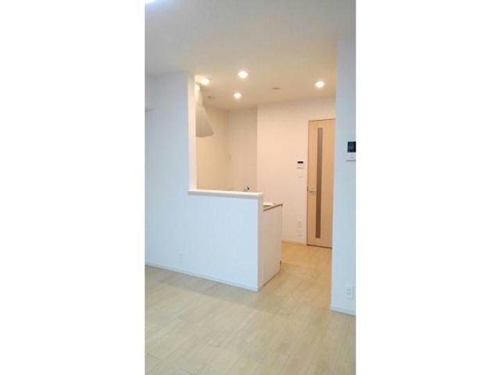 愛知県碧南市尾城町3(アパート)の賃貸物件の居間