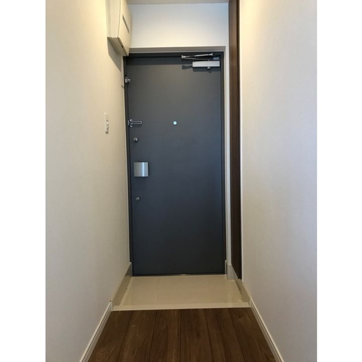 東京都品川区小山3(マンション)の賃貸物件の玄関