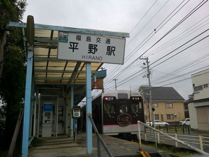アンジュの周辺