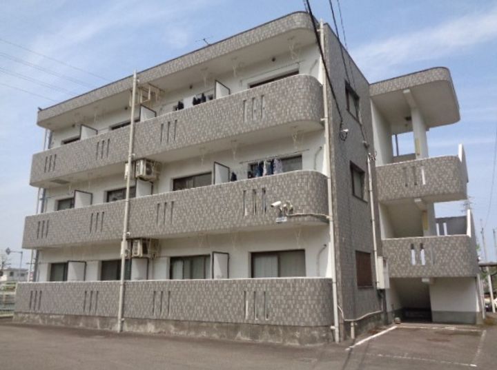 リバーストーンの外観