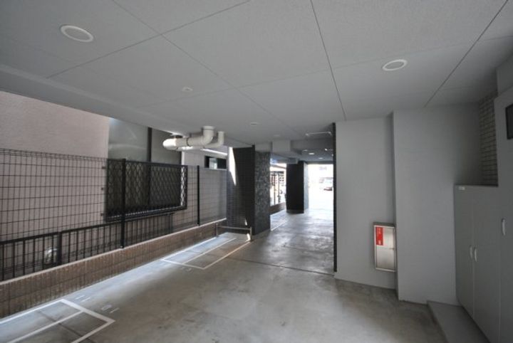 OMNIA横濱阪東橋の地図