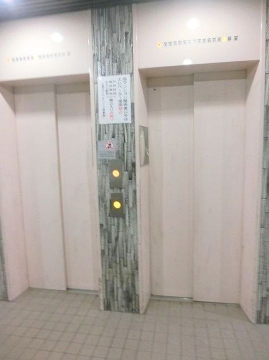 上野ロイヤルハイツの地図