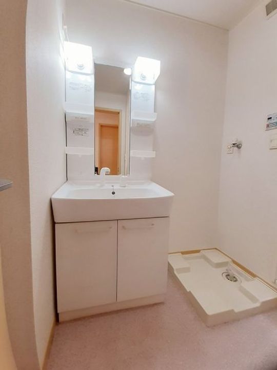 ダンデライオンAの内装