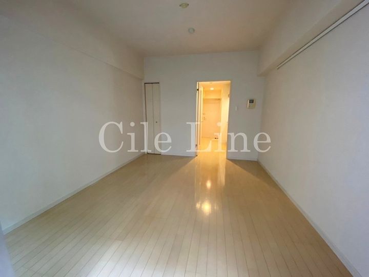 S  PALM <エスパーム>の内装