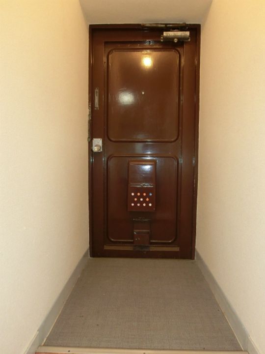 東京都板橋区向原3(マンション)の賃貸物件の玄関