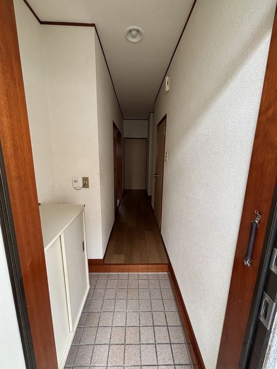 コーポエビハラIIの玄関
