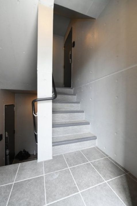 東京都新宿区上落合1(マンション)の賃貸物件の地図