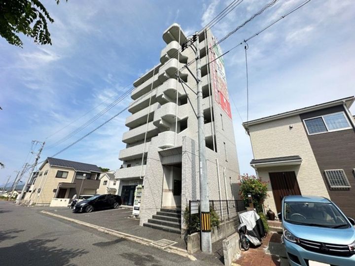 TYTハピネスの外観