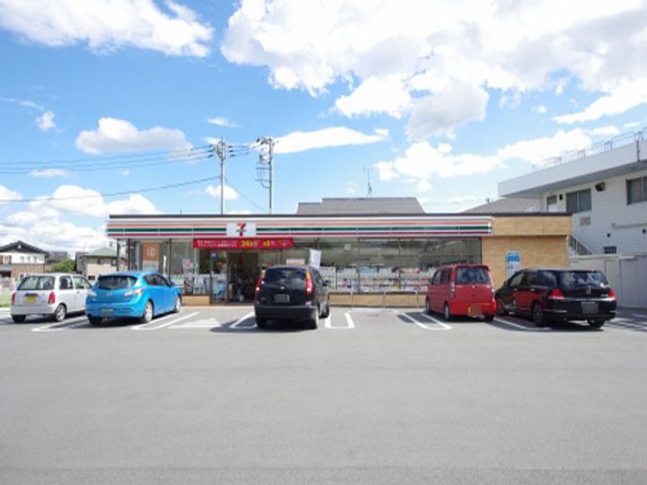 ラ・ボヌール Bの周辺