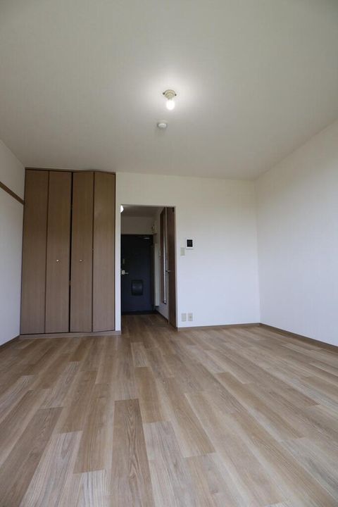 ハルコーポの居間