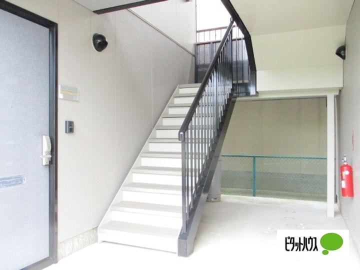 タウンコート・エミの地図