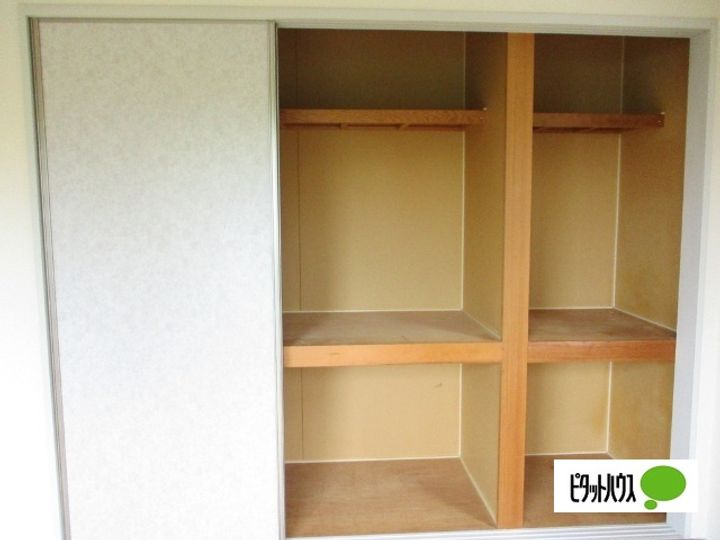 タウンコート・エミの内装