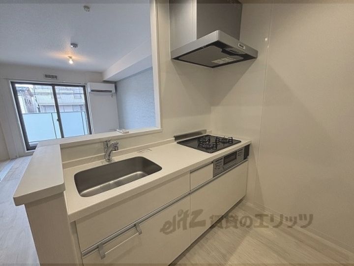 RIKO塚口のキッチン