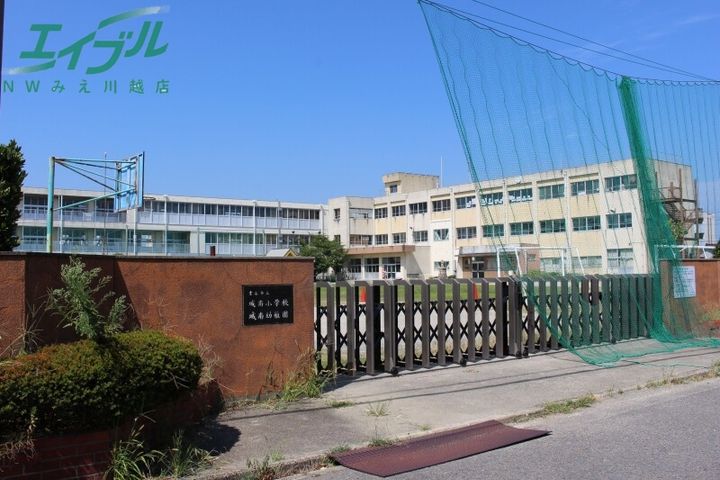 プリムヴェルIIの周辺