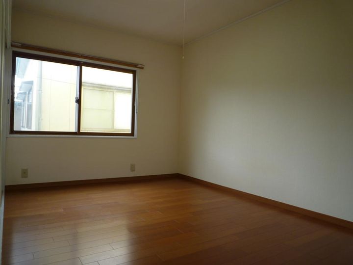 ブリス関屋の内装