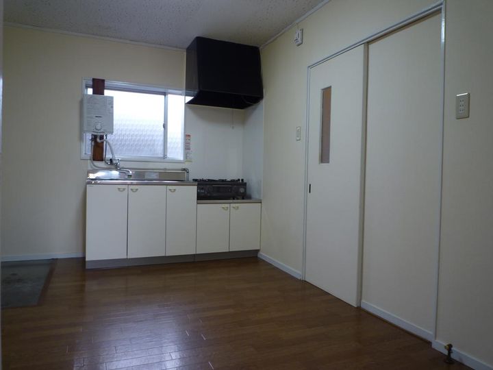 ブリス関屋の居間