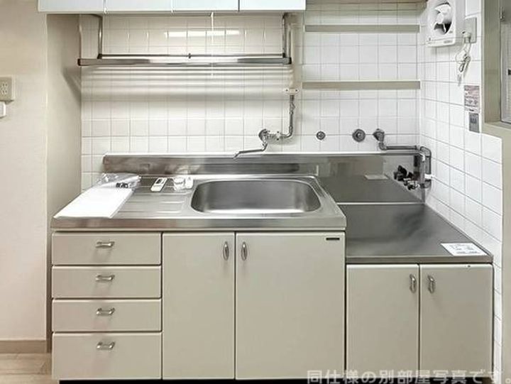 ビレッジハウス城北タワー1号棟のキッチン