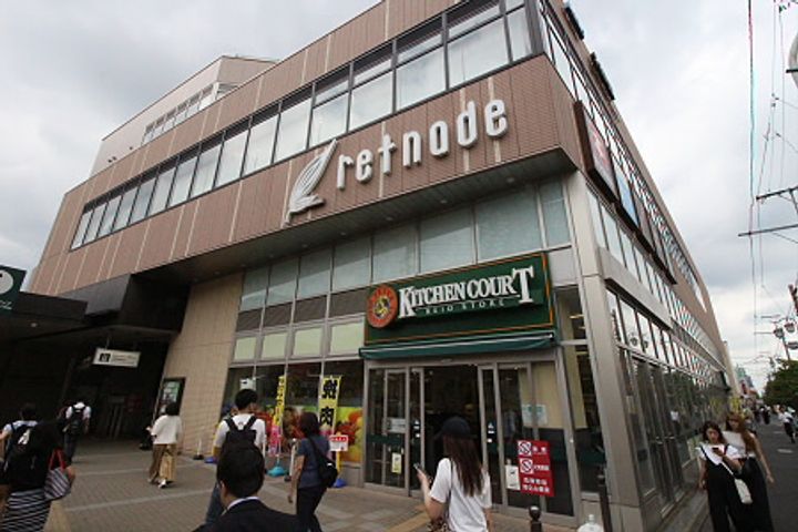 メゾン・ド・ショーエーの周辺