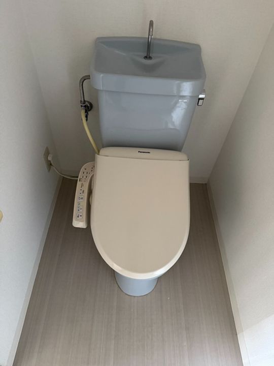 コザックスの内装