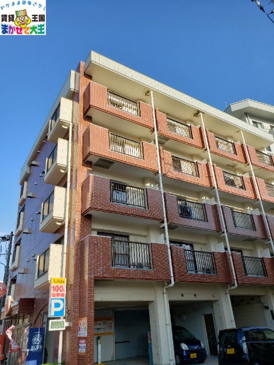 リッチ文教の外観