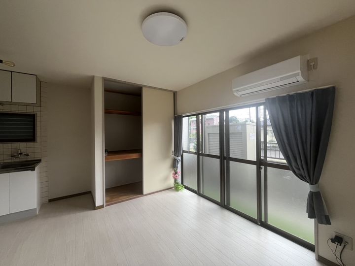 そよ風とひなたのアトリエの内装