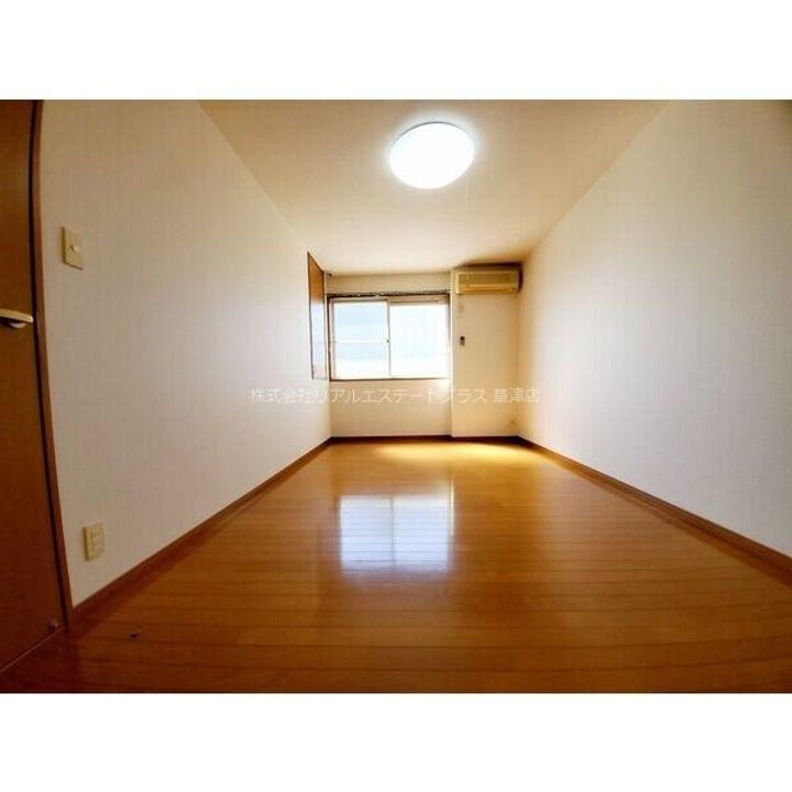 滋賀県草津市渋川2(一戸建)の賃貸物件の内装