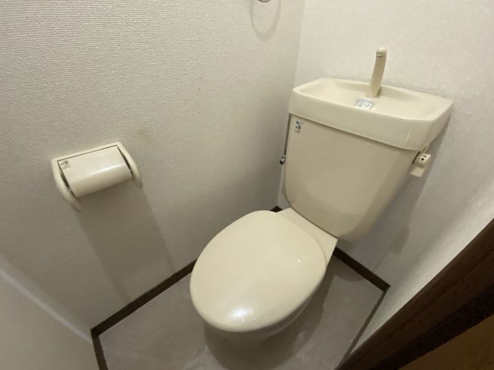 エターナルNの内装