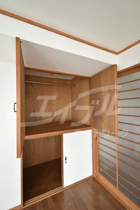 エヴリィワンの内装