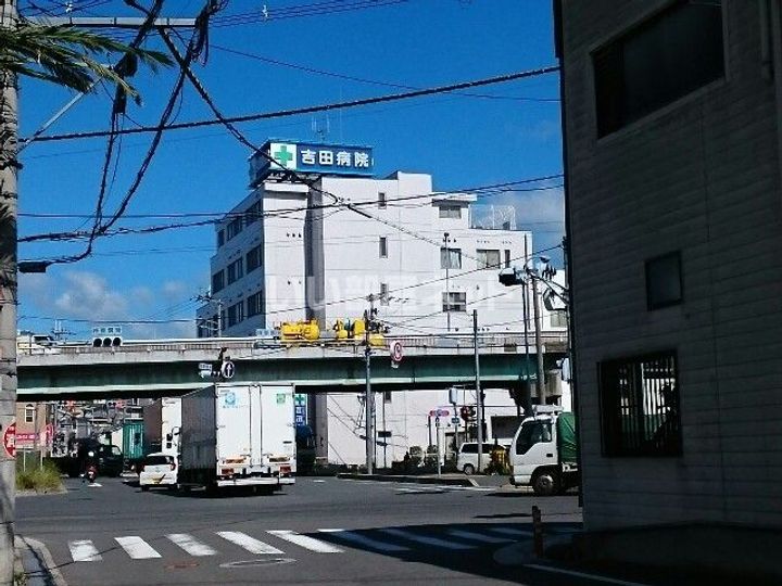 ミーテ・パラッツォIIの周辺