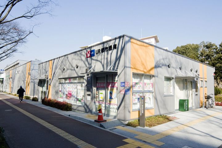 UR香里ヶ丘けやき東街の地図