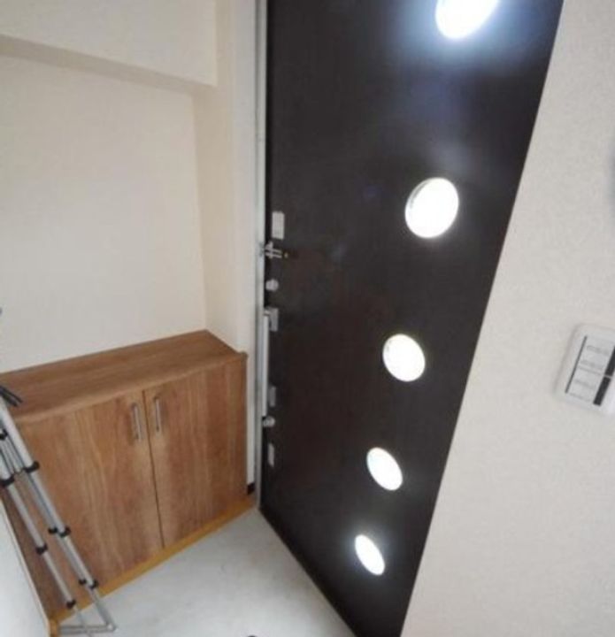 東京都日野市程久保1(一戸建)の賃貸物件の玄関