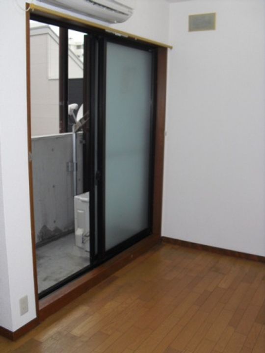 東京都中野区新井1(マンション)の賃貸物件の居間
