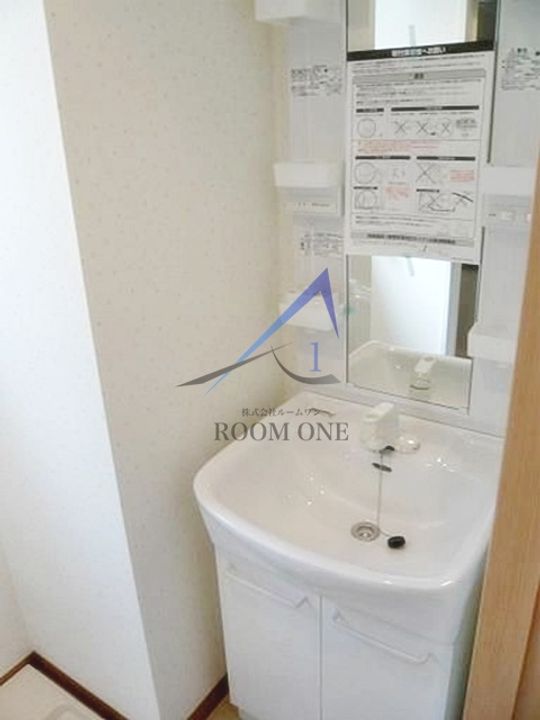 フェアリーコート日暮里の内装