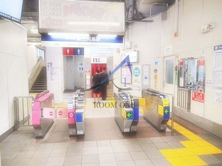 フェアリーコート日暮里の周辺