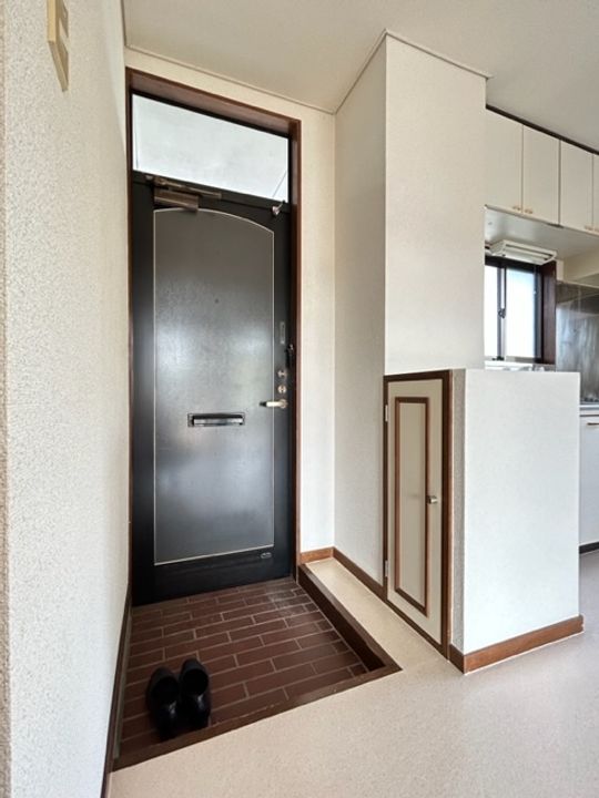 ウィンディいずみの玄関