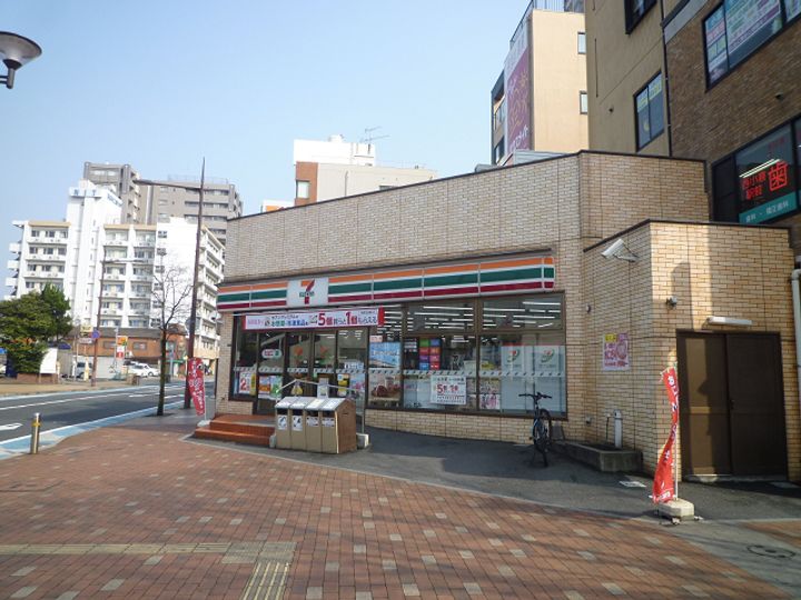 メゾン・ド・プレシューズの周辺