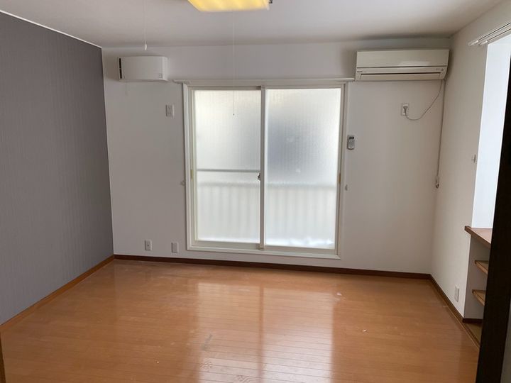 フレールナカノの居間