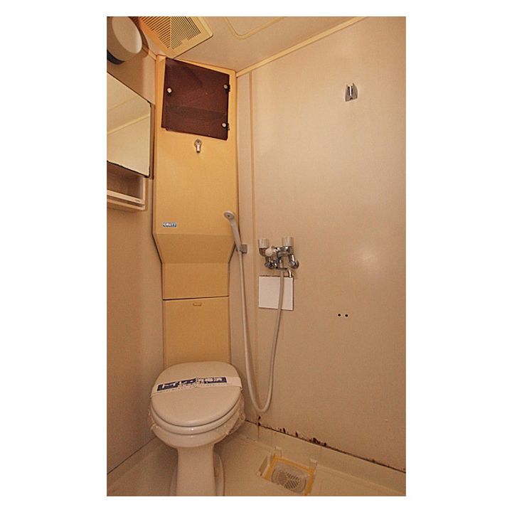 フラッツ100の内装