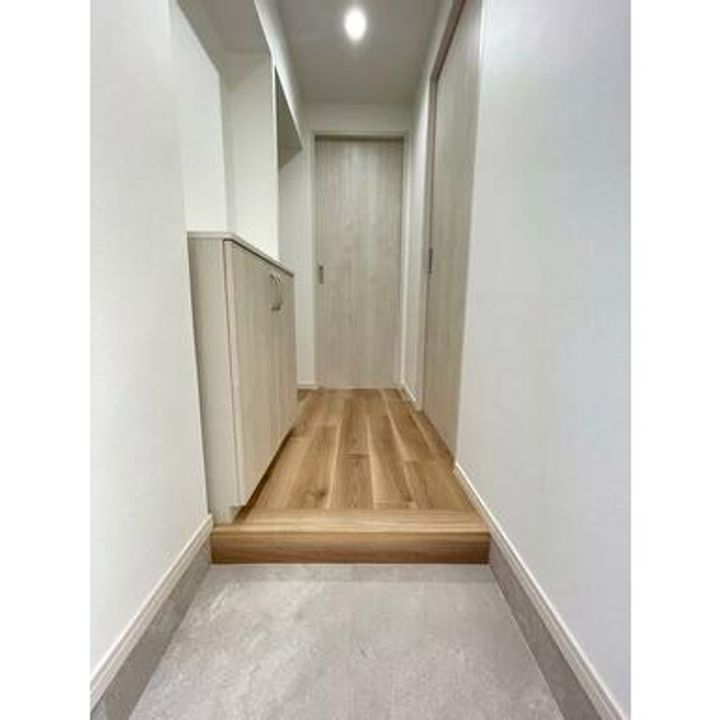 熊本県熊本市北区龍田1(マンション)の賃貸物件の玄関